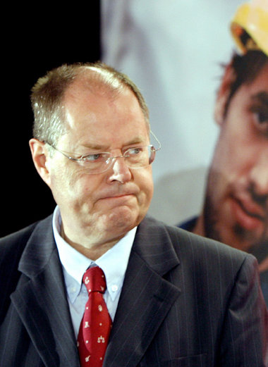 Steinbrück: »Volle Rückendeckung« von der SPD Steinbrück: »Volle Rückendeckung« von der SPD