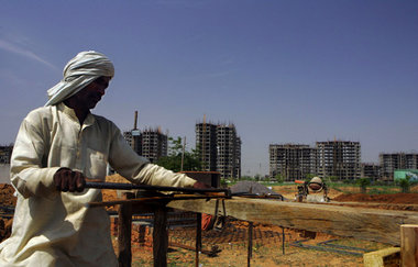 Baustelle in Delhi - Indiens Wirtschaft wächst 2008/2009 um fast...