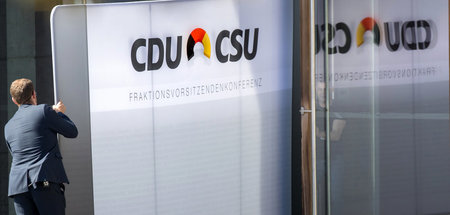 Traute Einigkeit der Unionsparteien? Der Schein trügt. Fraktions...