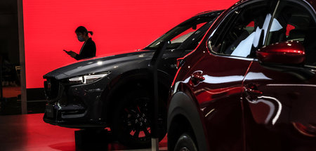 Am Montag wurde die weltgrößte Automobilmesse in Chinas Finanzme...