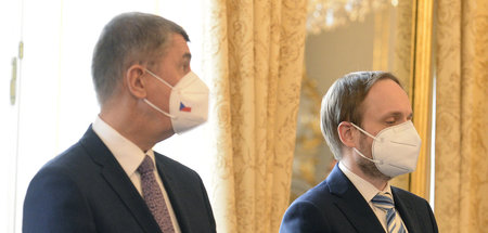 Tschechiens Premier Andrej Babis (l.) und der neue Außenminister