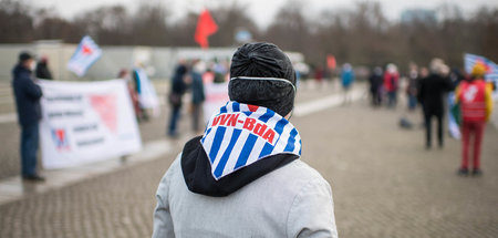 Kundgebung der VVN-BdA vor dem Reichstag in Berlin (16.12.2020)