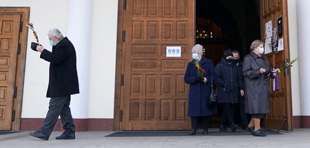 Der Kirche entgegengekommen: Polen erlaubt auch Feiern zur Erstk... Der Kirche entgegengekommen: Polen erlaubt auch Feiern zur Erstk...