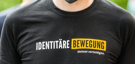 Die »Identitären« tragen ihre rechte Agenda verklärt zur Schau (... Die »Identitären« tragen ihre rechte Agenda verklärt zur Schau (...