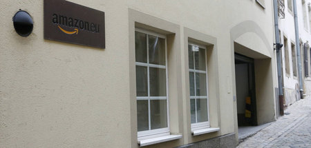 Unauffälliges Schildchen: Der Onlineriese unterhält Firmensitze ...