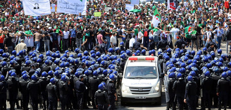 Proteste gegen das Militärregime in Algier am 28. Mai 2019