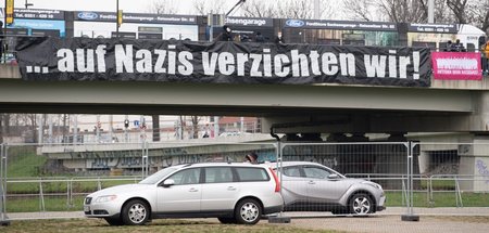 Klare Bedarfsermittlung: Nazigegner erklären stellvertretend für...