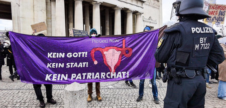 Recht auf den eigenen Körper: Protest gegen fundamentale »Lebens...