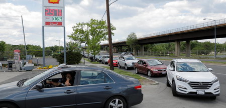In Washington mussten Autofahrer am Sonnabend längere Wartezeite... In Washington mussten Autofahrer am Sonnabend längere Wartezeite...