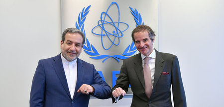 Abbas Araghtschi (l.), Irans Chefunterhändler, und Rafael Marian... Abbas Araghtschi (l.), Irans Chefunterhändler, und Rafael Marian...