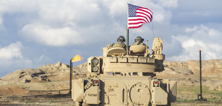 US-amerikanische Soldaten auf einer Patrouille nahe Rojava in No...
