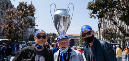 Wo steckt eigentlich Schweinsteiger? Die Chelsea-Fans feiern ihr...