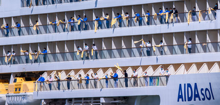 Freude für wenige, Belastung für den Rest: Kreuzfahrtschiff »Aid...