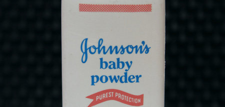 Baby_Powder_69641228.jpg