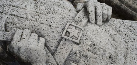 Den Marxismus lebendig halten – Detail einer sozialistischen Sta...