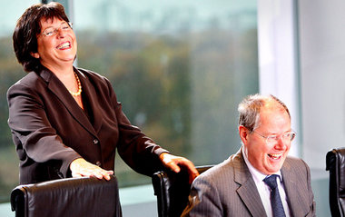 Gesundheitsministerin Ulla Schmidt und Finanzminister Peer Stein... Gesundheitsministerin Ulla Schmidt und Finanzminister Peer Stein...