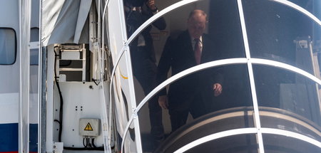 Gelandet und auf dem Weg zum Treffen mit Biden: Russlands Präsid...