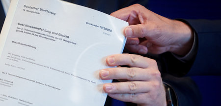 Viele Hände, schnelles Ende. Die Regierung stand Wirecard helfen...