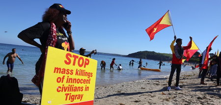 Protest gegen Angriffe auf Zivilisten in Tigray am Rande des G7-