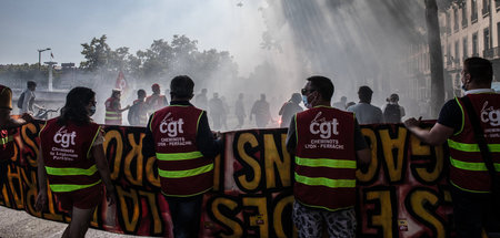 Hat gegen das Gesetz mobilisiert: Die Gewerkschaft CGT protestie...
