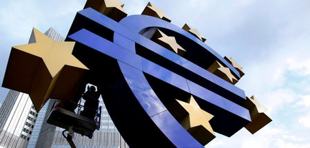 Nach deutschem Vorbild: Die Euro-Zone krankt an ihren neoliberal...