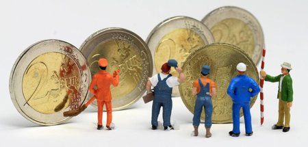 Für Beschäftigte mit niedrigem Einkommen wiegt jeder ausgegebene... Für Beschäftigte mit niedrigem Einkommen wiegt jeder ausgegebene...