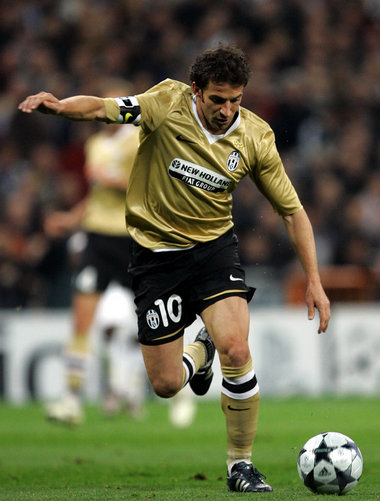 Auf die Knie! Alessandro Del Piero Auf die Knie! Alessandro Del Piero