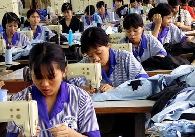 Vietnam ist ein wichtiges Zentrum der Textilindustrie. Herstellu... Vietnam ist ein wichtiges Zentrum der Textilindustrie. Herstellu...