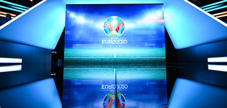 Allein, aber nicht einsam: ZDF-»Sportstudio«-Arena frei von Dumm...