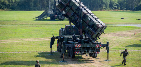 Soldaten der Flugabwehrraketengruppe 21 der Luftwaffe der Bundes...