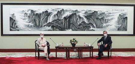 China_US_Wendy_Sherm_70315085.jpg