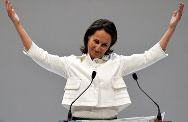 Im Rennen um den Parteivorsitz liegt Ségolène Royal in Führung