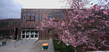Kolleginnen und Kollegen an dieser Hochschule sollten genau auf ...