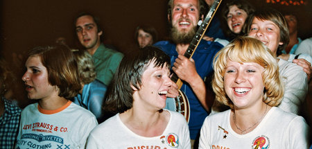 Party an der Druschba-Trasse in den 70er Jahren: »Jahrhundertbau... Party an der Druschba-Trasse in den 70er Jahren: »Jahrhundertbau...