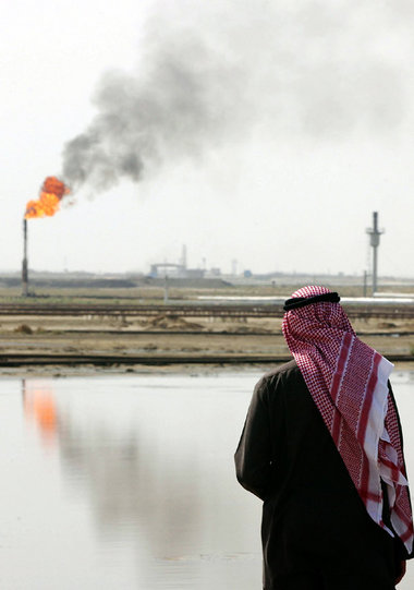 Ölfeld in Kuwait – Experten zufolge ist das Fördermaximum längst... Ölfeld in Kuwait – Experten zufolge ist das Fördermaximum längst...