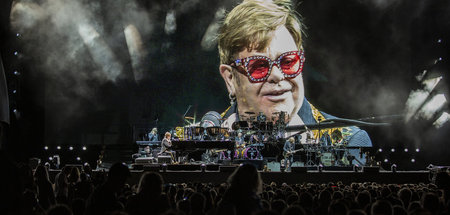Prominente Künstler wie Elton John hatten für eine Lockerung der