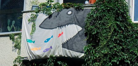 Resthoffnung: Irgendwann wird er sich an seiner Gier verschlucke... Resthoffnung: Irgendwann wird er sich an seiner Gier verschlucke...