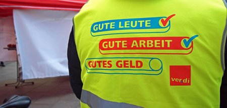 Protest gegen den Ausstieg der Bremer Tageszeitungen AG aus der ... Protest gegen den Ausstieg der Bremer Tageszeitungen AG aus der ...