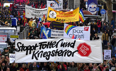 München, 10. Februar 2007: Protestmärsche wie dieser gegen die s...