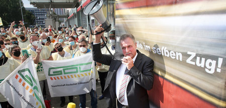 Wird trotz bescheidener und völlig berechtigter Forderungen einm... Wird trotz bescheidener und völlig berechtigter Forderungen einm...
