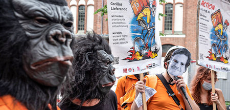 Druck auf Konzernchefs wirkt: Nach den Protesten am Freitag in B...