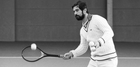 »Gerd beherrschte den Tennisball ebenso wie den Fußball: Mit gro...