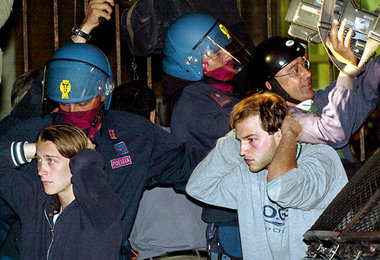 Nach dem Schulsturm – Globalisierungskritiker in Polizeigewalt (...