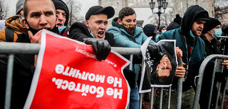 Bei ihnen hat die Propaganda Wirkung hinterlassen: Protest für d...