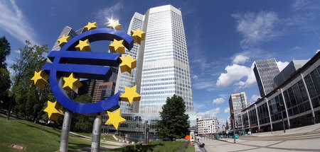 Viel Geld im Umlauf: Unternehmen hängen in der Krise am Tropf de... Viel Geld im Umlauf: Unternehmen hängen in der Krise am Tropf de...