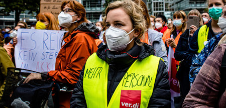 Beschäftigte der landeseigenen Krankenhäuser Vivantes und Charit...