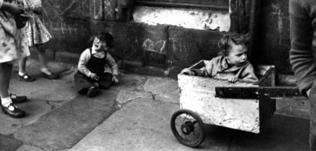 Wenn die Mutter zerbricht: Die endemische Sucht zerstört auch di...