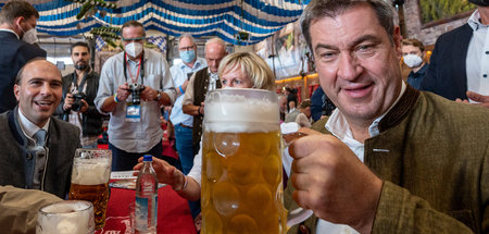 Na dann Prost: Markus Söder am Montag in Abensberg Na dann Prost: Markus Söder am Montag in Abensberg