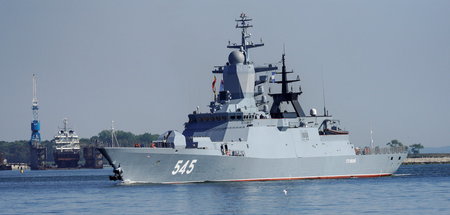 Die Korvette »Stoiki« läuft am Donnerstag aus dem russischen Haf...