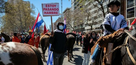 »Ich leide an Hunger«: Demonstration in Montevideo anlässlich de...
